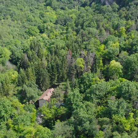 Крушун - Единствена На Метри От Водопадите, Krushun - The Only Stay Just Meters From The Waterfalls 크루슈나 외부 사진