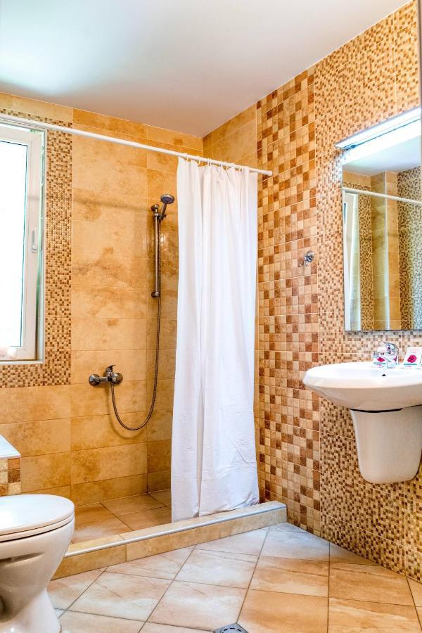 Крушун - Единствена На Метри От Водопадите, Krushun - The Only Stay Just Meters From The Waterfalls 크루슈나 외부 사진